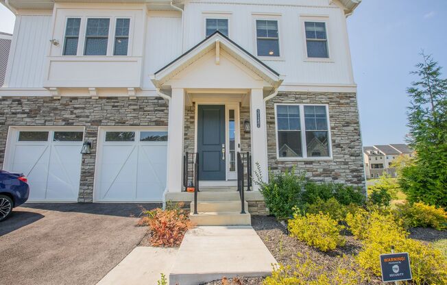 Stunning 5 BR/5 BA Single-Family Home in Ellicott City!