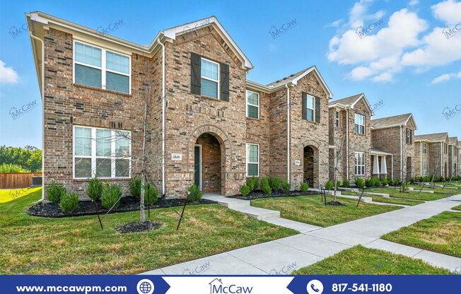 2832 BANEBERRY LN