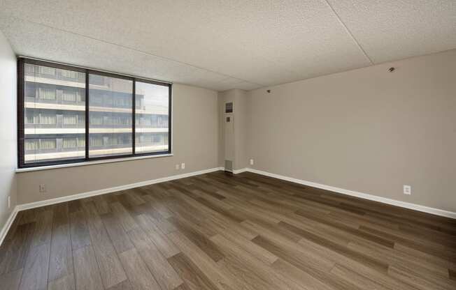 Apartment living area at Lenox Club, Arlington