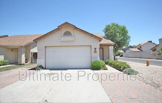 9903 N 77 AVE