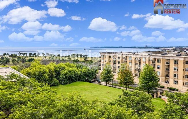 1707 N Prospect Avenue Unit 16B