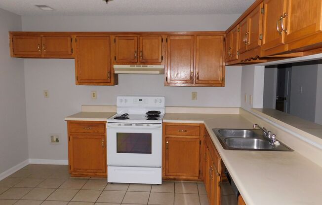 3 beds, 2 baths, $1,495