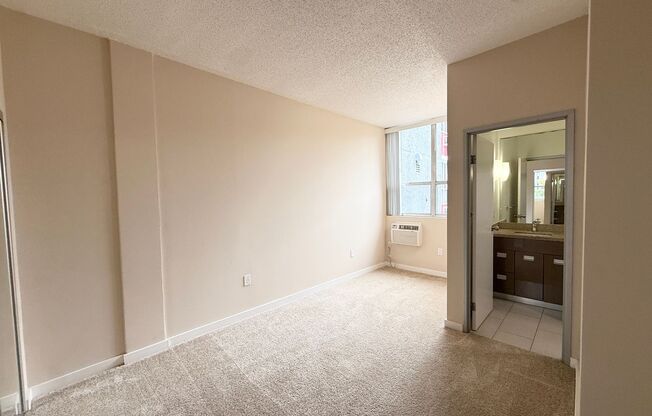 3 beds, 2 baths, 950 sqft, $2,395, Unit 314