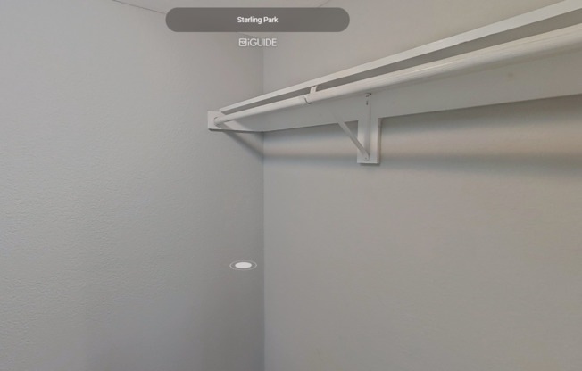 2 beds, 1 bath, 925 sqft, $825