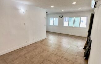 1 bed, 1 bath, $2,295, Unit 6