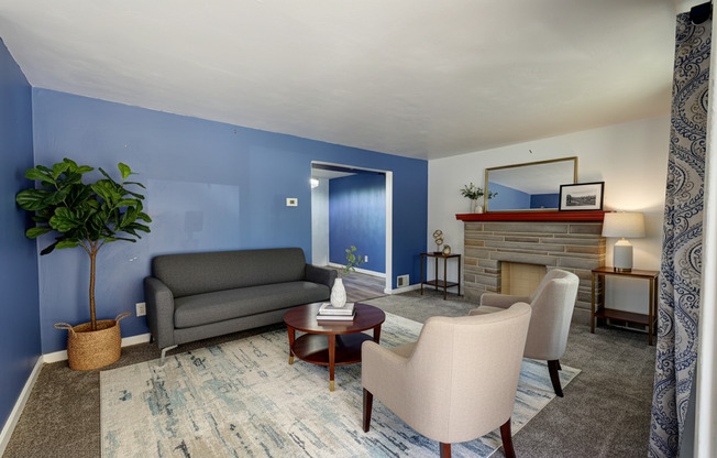 Tired of being a renter and want to own your own home? This is a Lease with Option to Purchase deal (this is NOT a traditional rental).