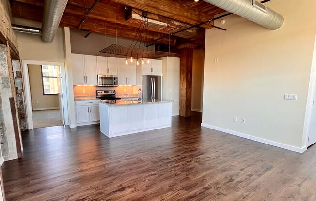 Finishing House
