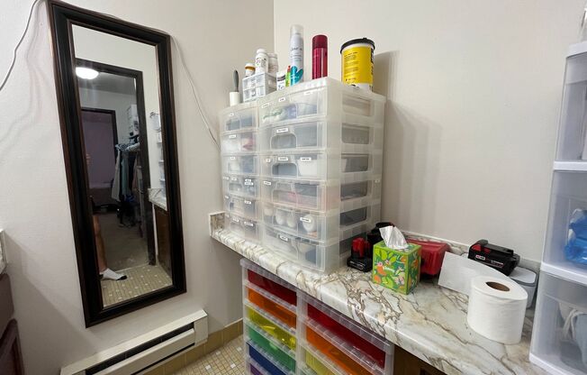 2 beds, 1.5 baths, $1,350, Unit 112