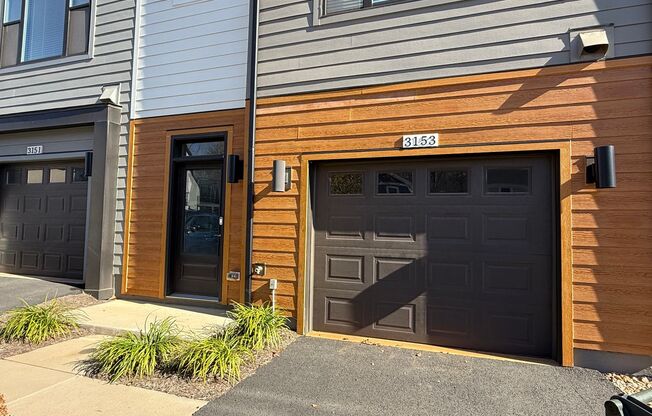 3153 Horizon Road - Southwood Garage Style Townhome!