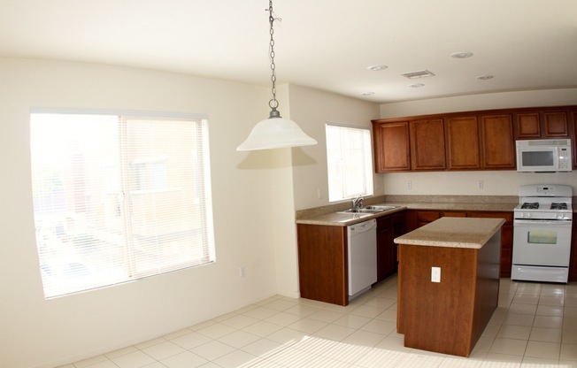 2 beds, 2.5 baths, $1,800