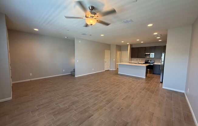 3 beds, 2.5 baths, $2,195, Unit # 22