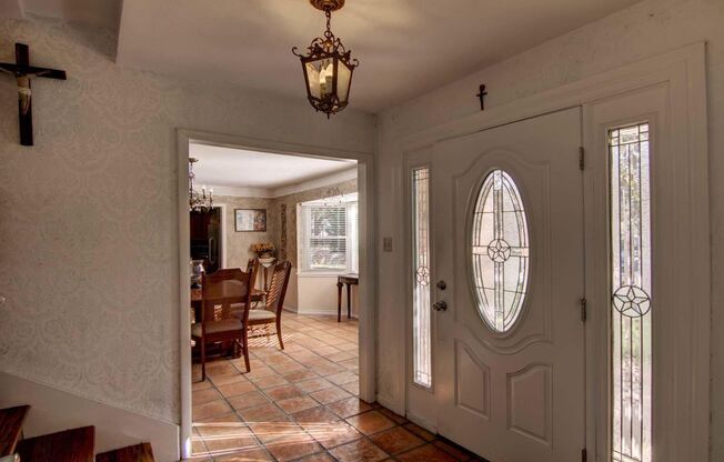 1202 Tanglewood Trail, Euless, Texas 76040