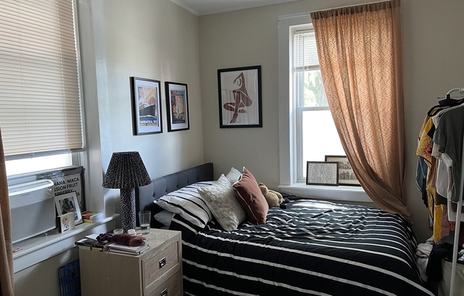 2 beds, 1 bath, 800 sqft, $3,000, Unit 1