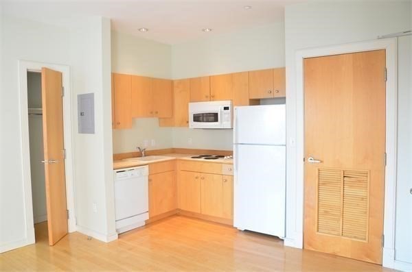 1 bed, 1 bath, 538 sqft, $2,935, Unit 6D