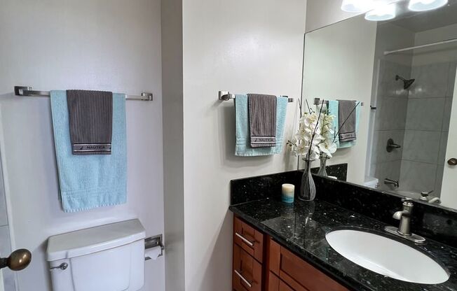 2 Bedrooms | 2 Bathroom | 1 Parking in Makiki