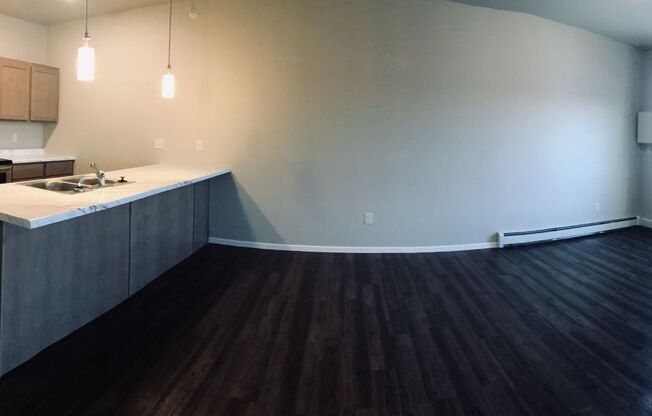 1 bed, 1 bath, 782 sqft, $975, Unit 312