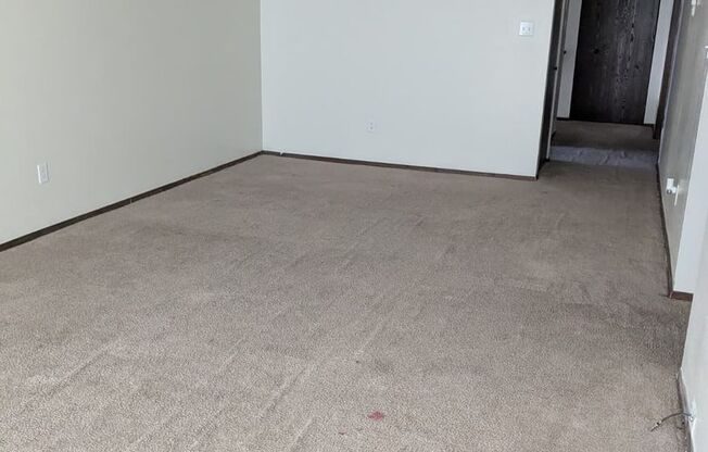 2 beds, 1.5 baths, 1,000 sqft, $1,451, Unit 8199-8199C