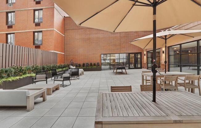 2 beds, 2 baths, $6,595, Unit 23K