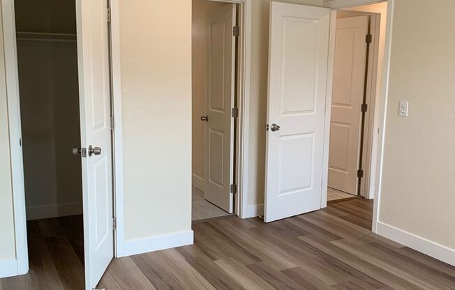 The Enclave at Lawrence