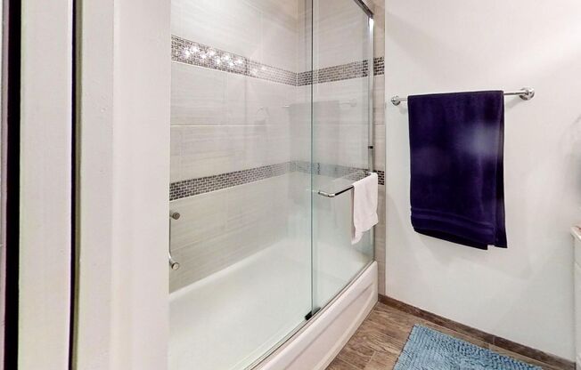 Studio, 1 bath, $1,725, Unit 1307 GE