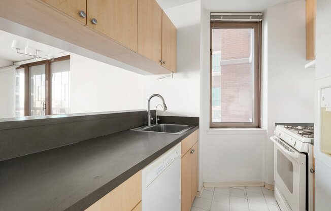 1 bed, 2.5 baths, 770 sqft, $4,995, Unit 26B