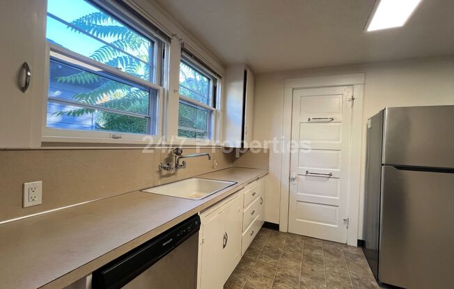 1 bed, 1 bath, $1,495, Unit 2604 Unit 2