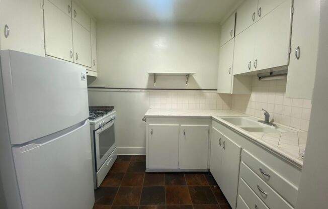 1 bed, 1 bath, 725 sqft, $1,199, Unit 286