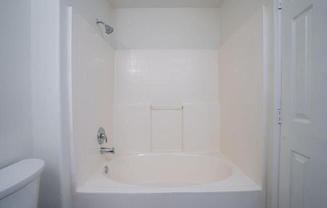2 beds, 2 baths, 968 sqft, $1,500