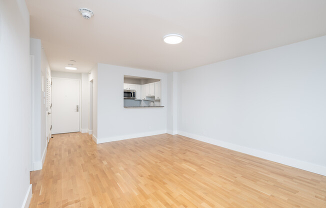 1 bed, 1 bath, 632 sqft, $3,150, Unit 15K