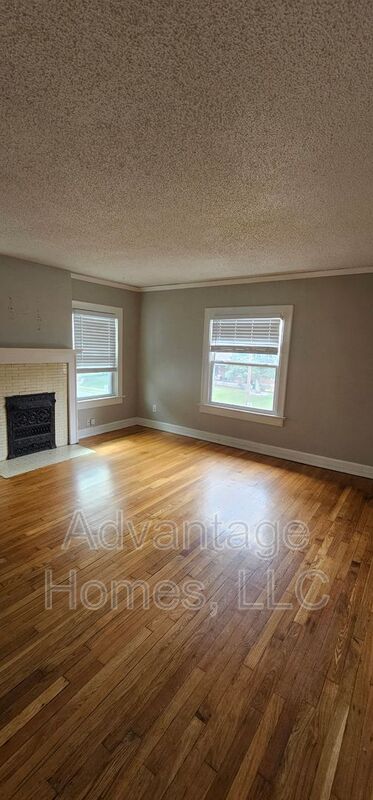 315 GARFIELD AVE