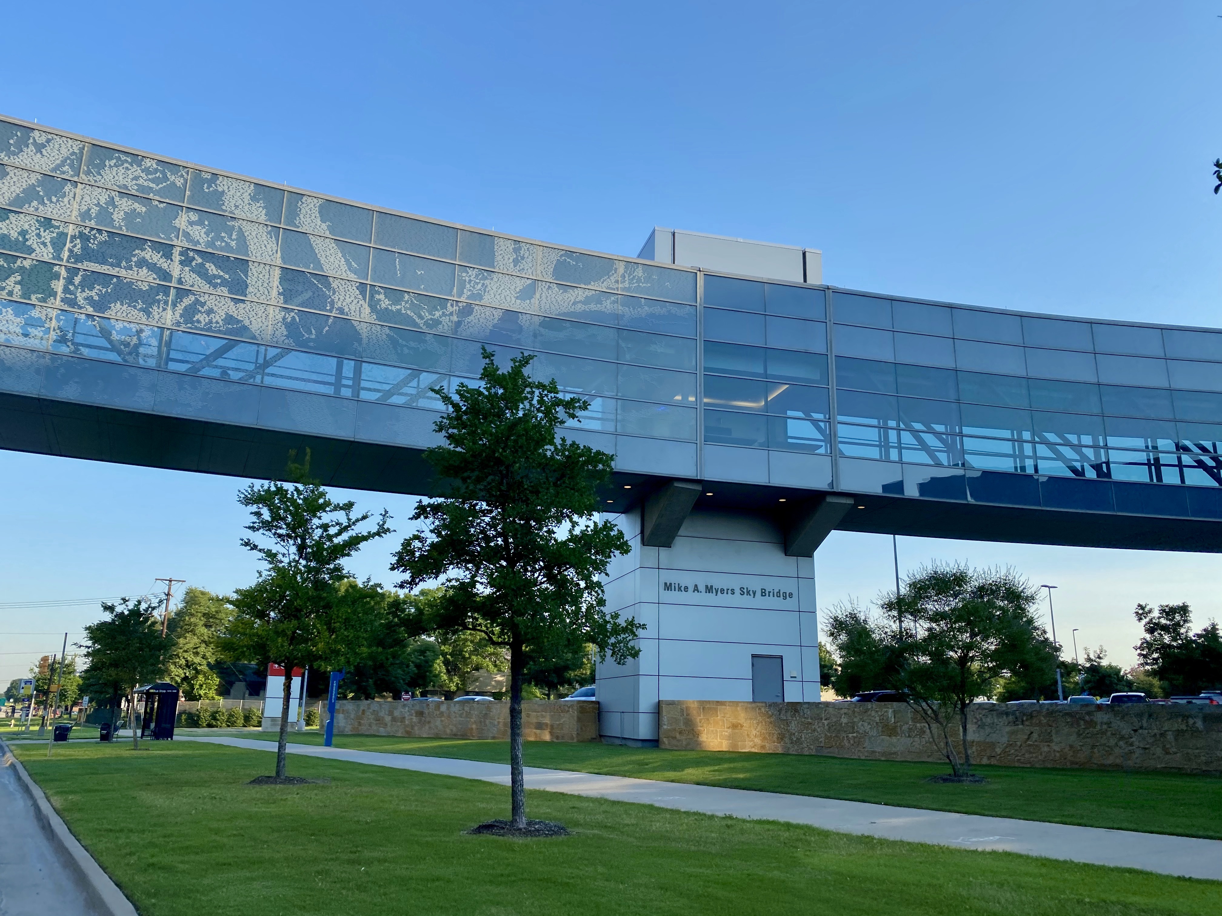 Mike A. Meyers Skybridge at Parkland Hospital