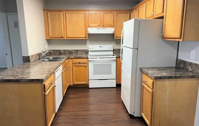 2 beds, 1 bath, 850 sqft, $2,095, Unit 3