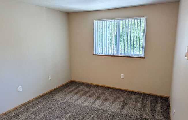 2 beds, 2 baths, 950 sqft, $1,350, Unit 34