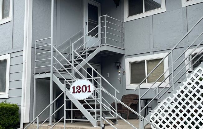 Convenient Florida Road Condo