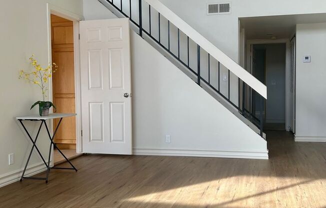 ***Amazing 2 Bed 2.5 Bath Westwood Condo Unit Available Now!!***