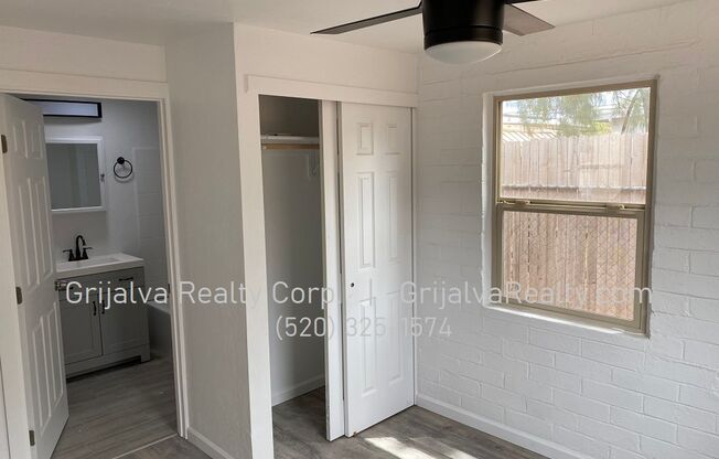 1 bed, 1 bath, 396 sqft, $850, Unit 03