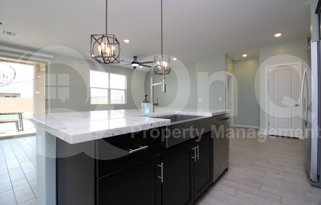 2589 E SAN MIGUEL DR