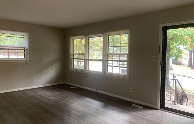 Renovated 3 Bedroom Ranch in Raleigh, Available NOW!