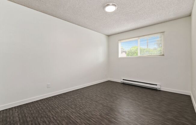 2 beds, 1 bath, 765 sqft, $2,295, Unit 102