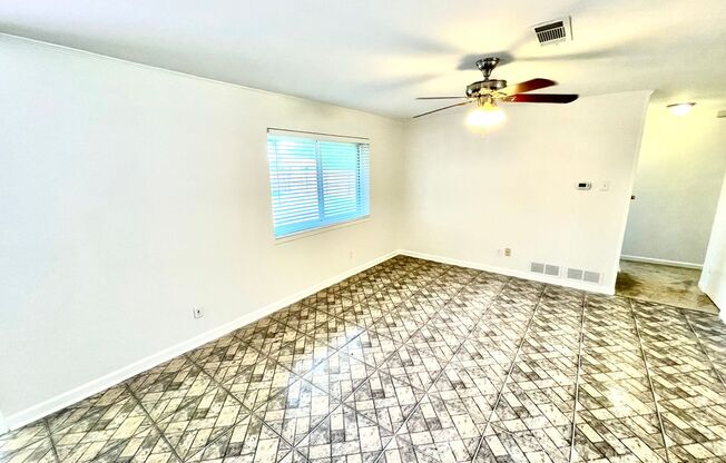 201 E Fuller Dr.