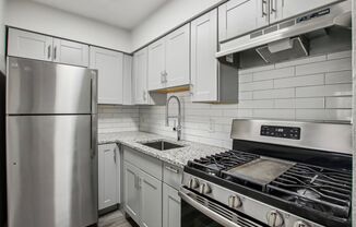 Charming Studios, One, and Two Bedroom Apartments in the Heart of Arcadia – First Month Free! All Utilities Included