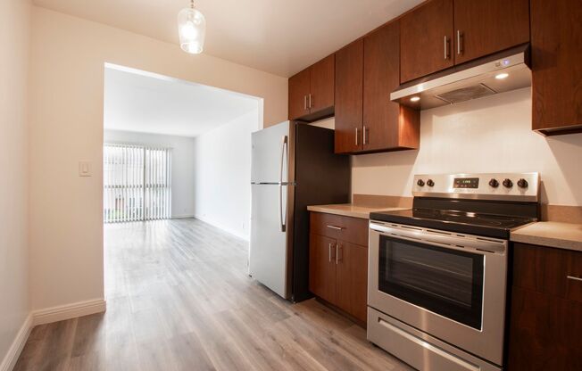 2 beds, 1 bath, 930 sqft, $3,495, Unit 2