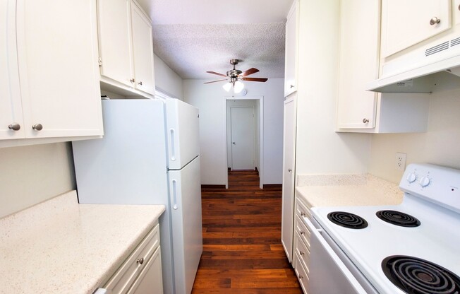 1 bed, 1 bath, 700 sqft, $1,695, Unit 45