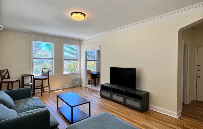 1 bed, 1 bath, 600 sqft, $2,695, Unit 26