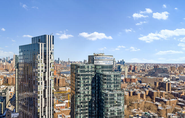 1 bed, 1 bath, 726 sqft, $5,300, Unit 36D