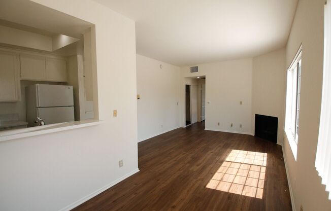 1 bed, 1 bath, 630 sqft, $1,993.75, Unit 206