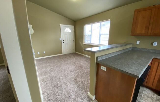 1 bed, 1 bath, 600 sqft, $1,650, Unit 2