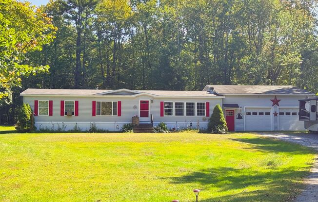 Quaint 2 Bed 2 Bath Home