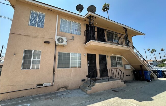 3820 TAMPICO AVE