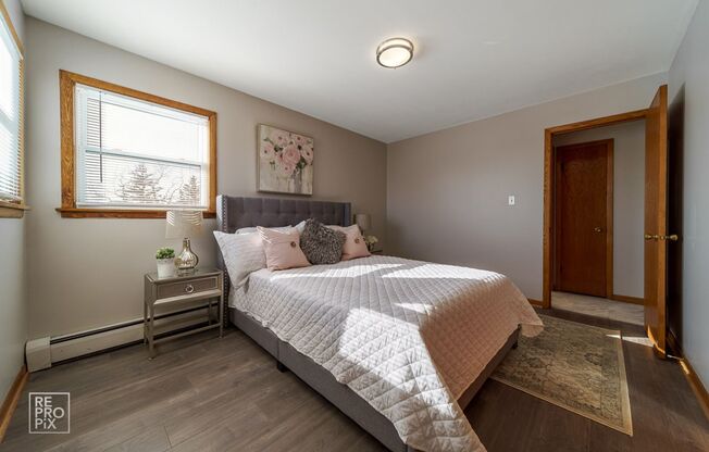 2 beds, 1 bath, 850 sqft, $1,550, Unit 5006 Harrison B8